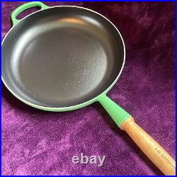 Le Creuset Frying Pan Nearly New Bamboo Green Cast Iron Wood Wooden Handle 28cm